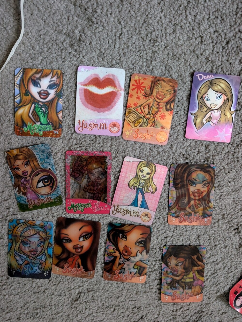 Bratz Holographic Cards